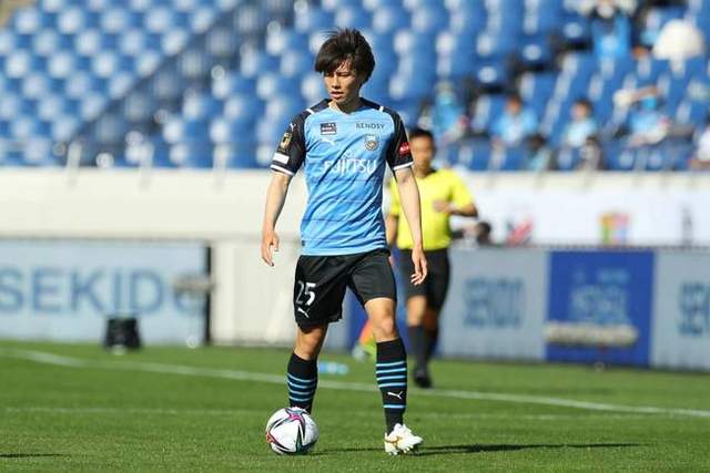 阿伦25+20骑士负热火 步行者大胜送活塞4连败